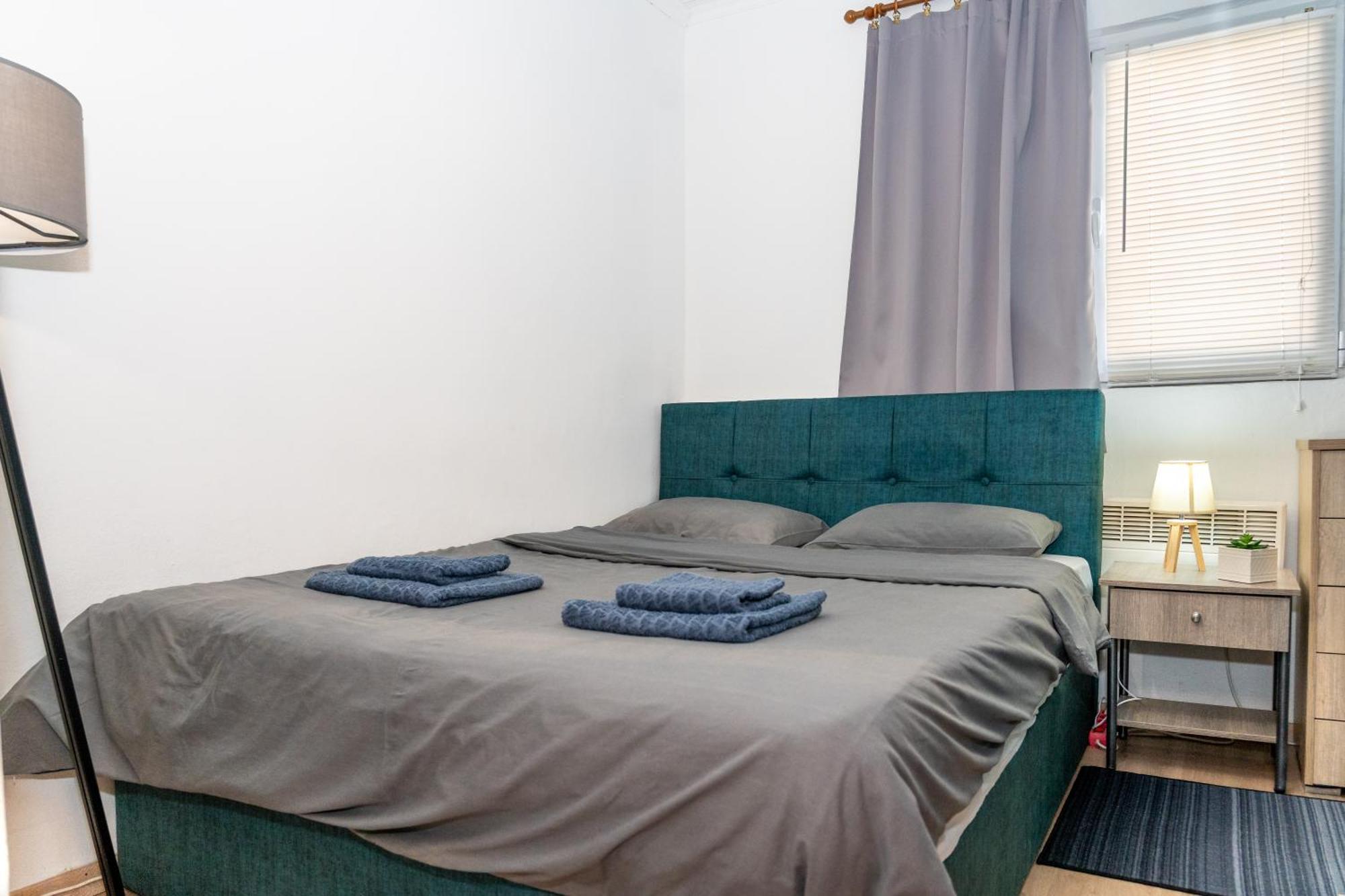 סלוניקי Modern Apt Upon Tsimiski מראה חיצוני תמונה