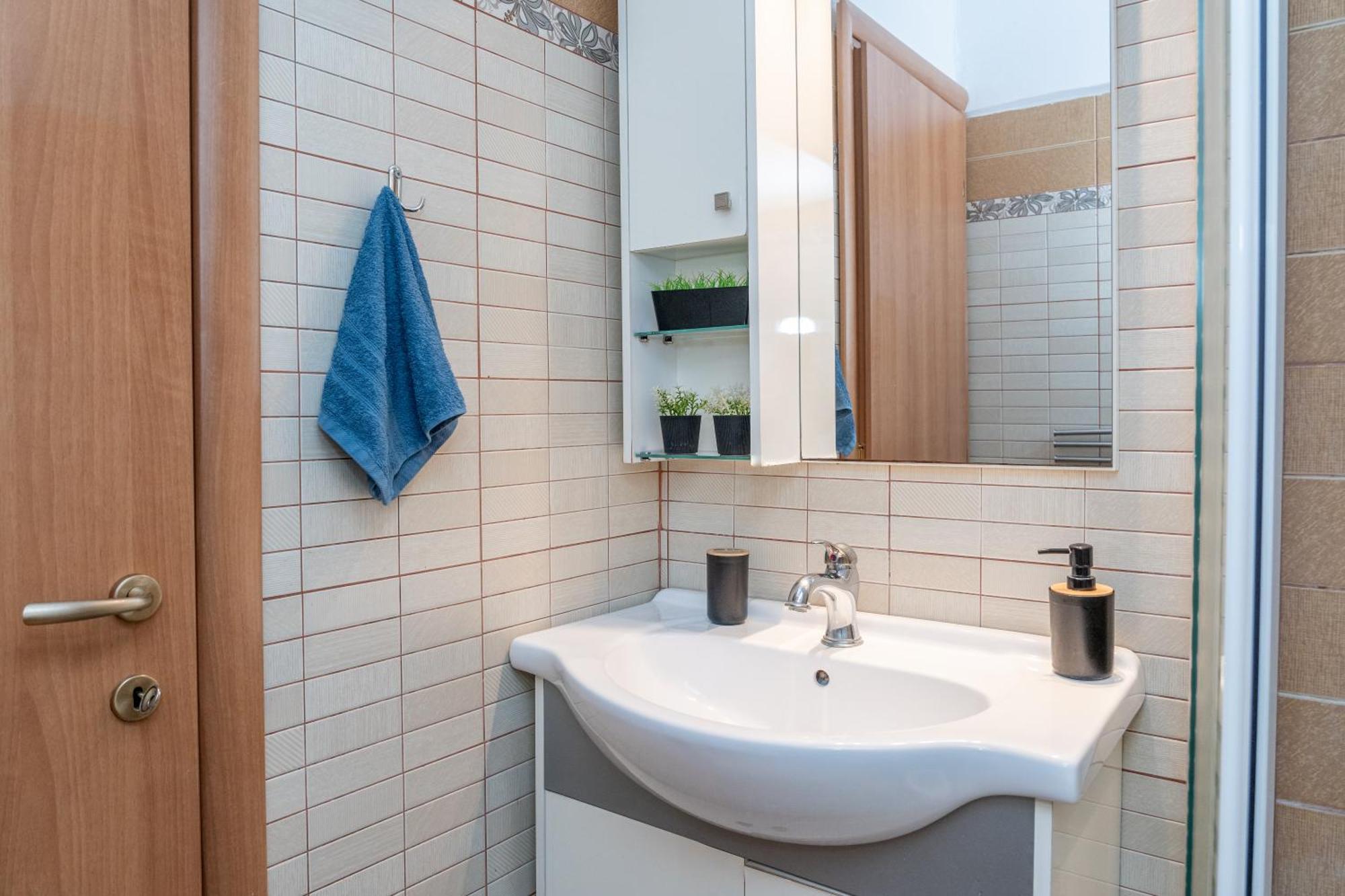 סלוניקי Modern Apt Upon Tsimiski מראה חיצוני תמונה