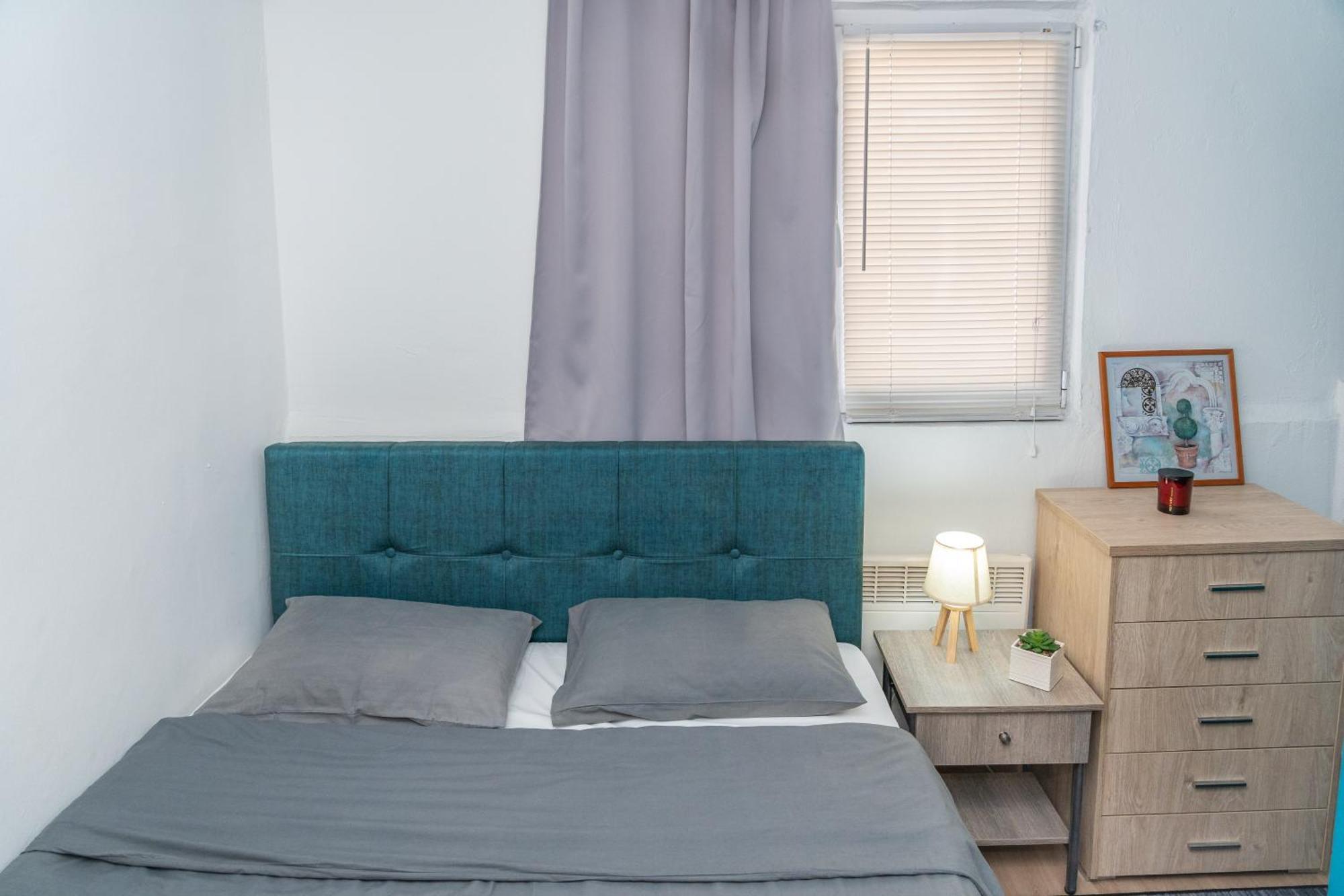 סלוניקי Modern Apt Upon Tsimiski מראה חיצוני תמונה