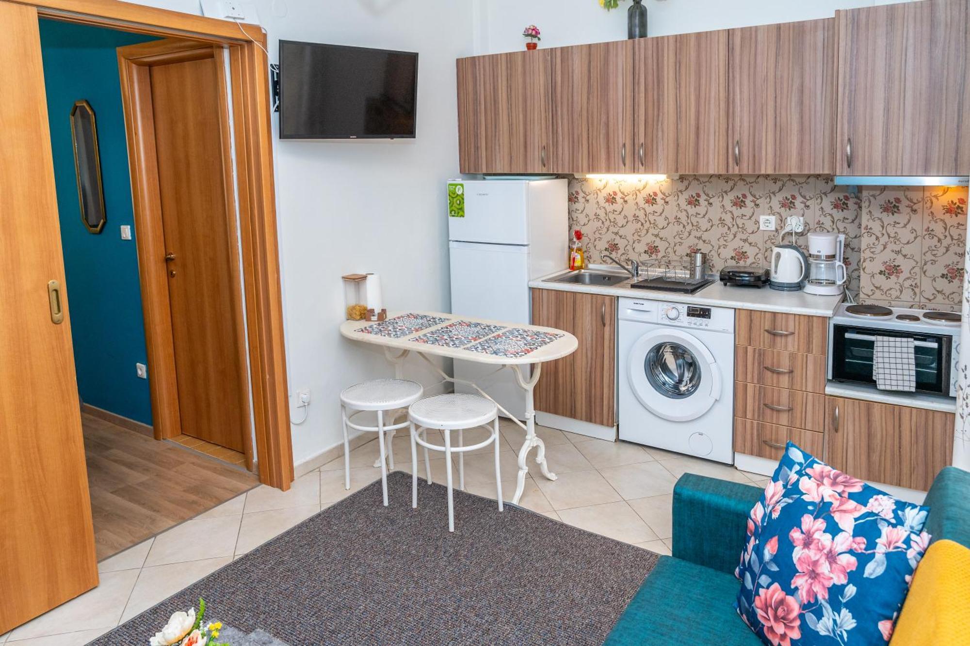 סלוניקי Modern Apt Upon Tsimiski מראה חיצוני תמונה